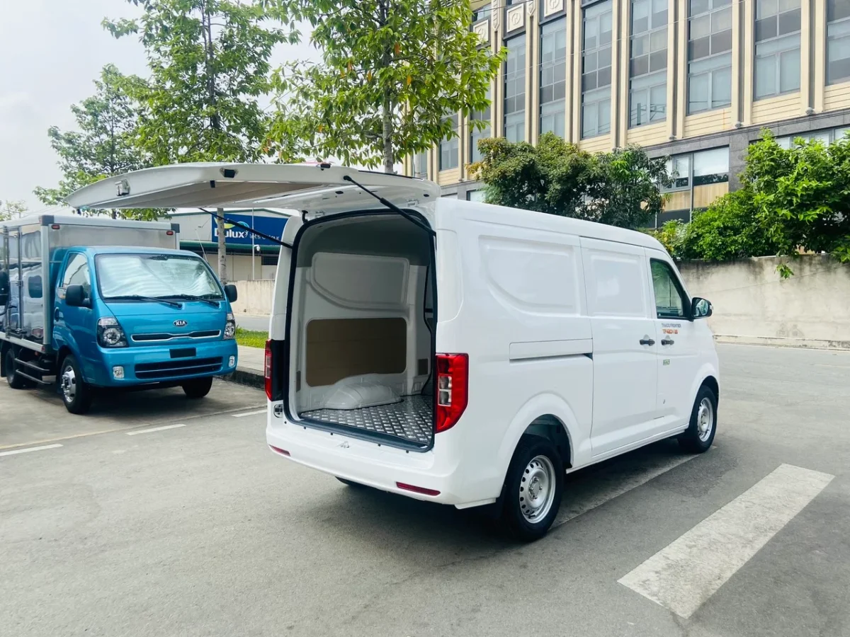 Xe tải van 2 chỗ Thaco TF420 945Kg thùng dài 2.3 mét: lựa chọn tối ưu cho vận tải đô thị - Ảnh 10