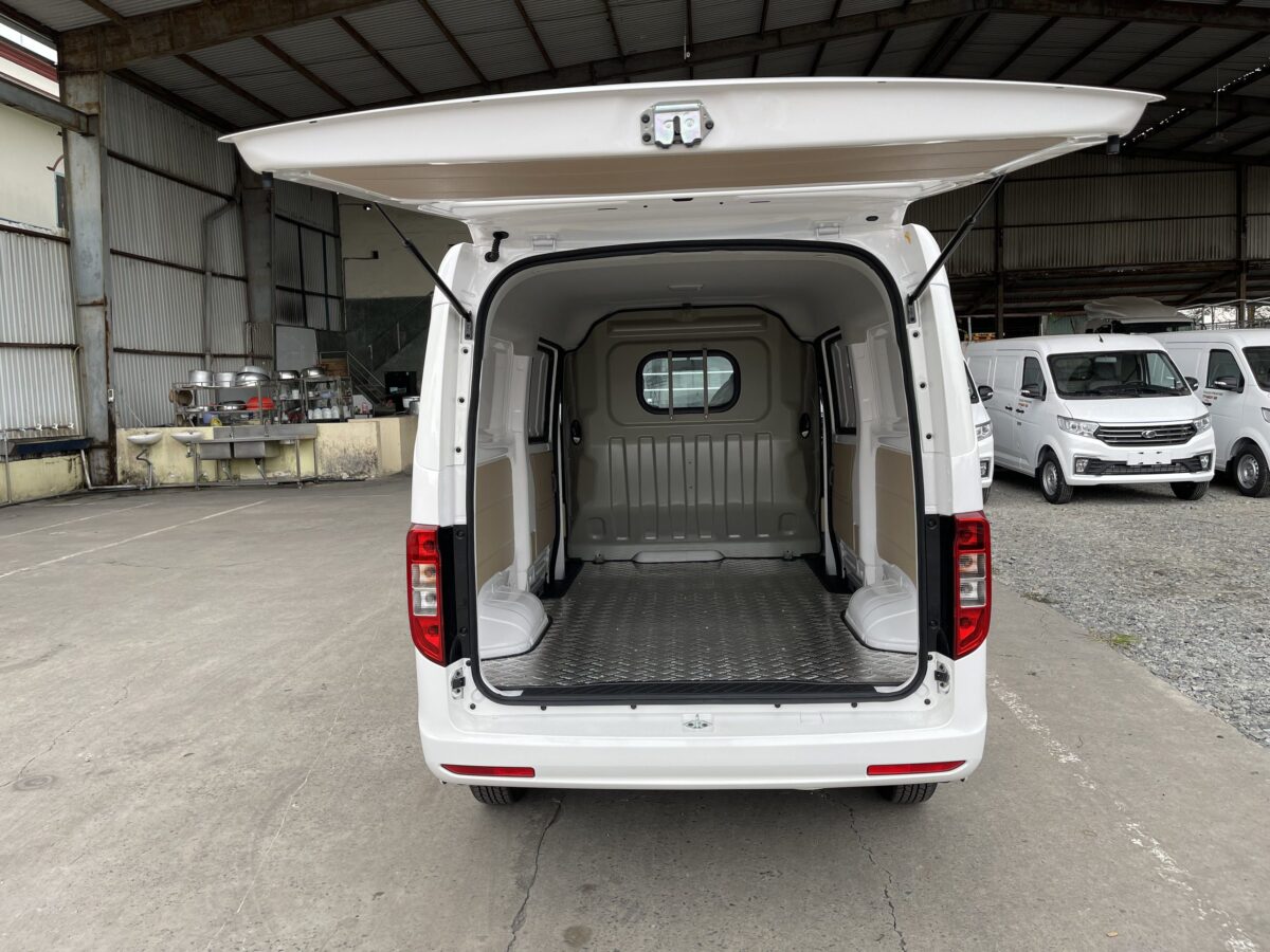 Xe tải van 2 chỗ Thaco TF450 945kg thùng dài 2.6 mét: lựa chọn tối ưu cho vận tải đô thị - Ảnh 5