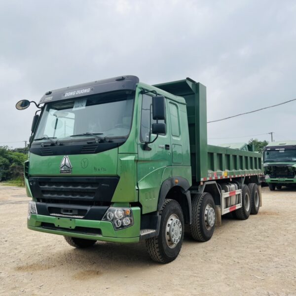 Phân tích chuyên sâu xe ben V7G 8x4 thùng đúc 910mm: lựa chọn tối ưu cho vận tải công trình